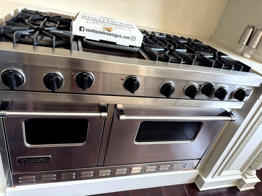Viking refrigerator repair in a New York kitchen by Lankon Appliance